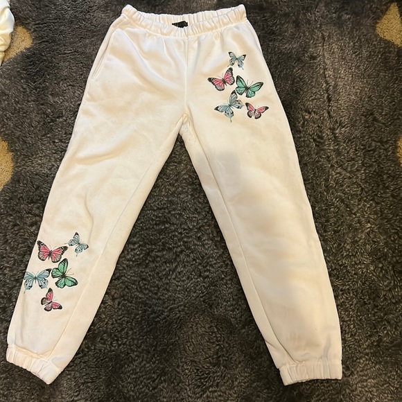 Butterfly Sweats - Picture 1 of 1